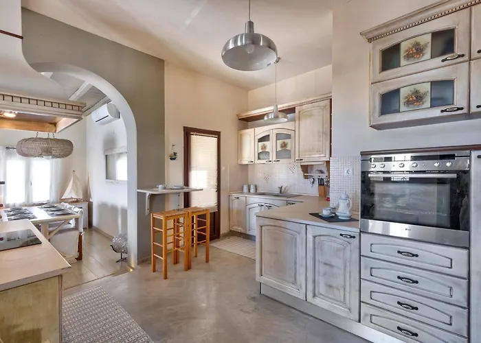 Marconi's Seaside Mégas Yialós-Nítes