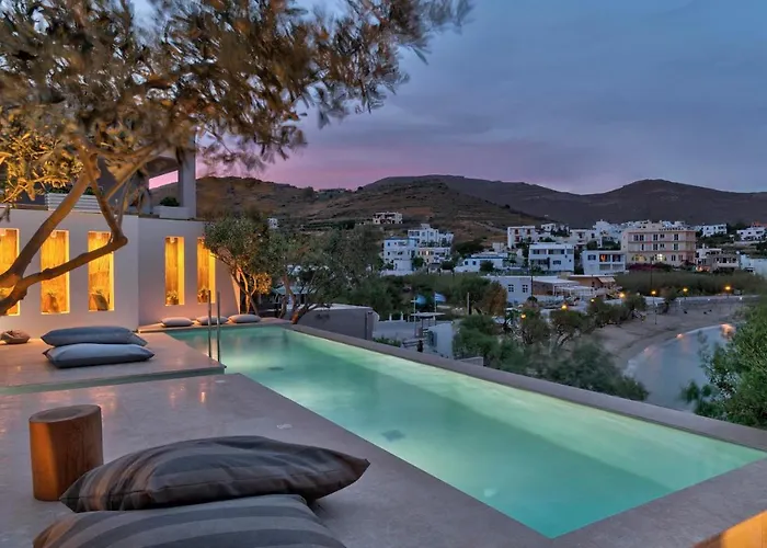 Marconi's Seaside Mégas Yialós-Nítes