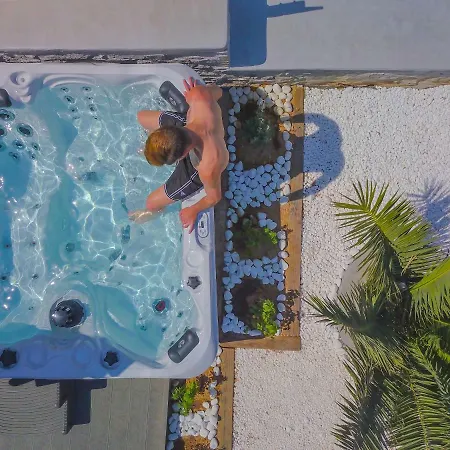 Marconi's Seaside Villa *