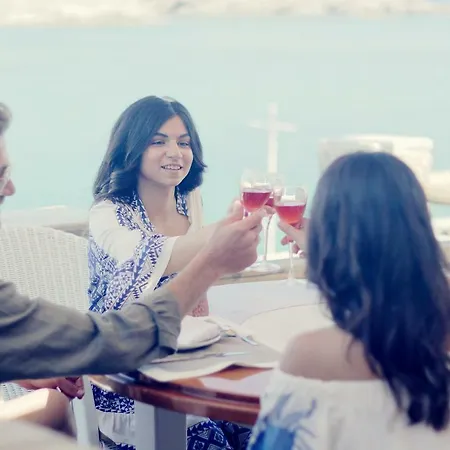 Marconi's Seaside Mégas Yialós-Nítes